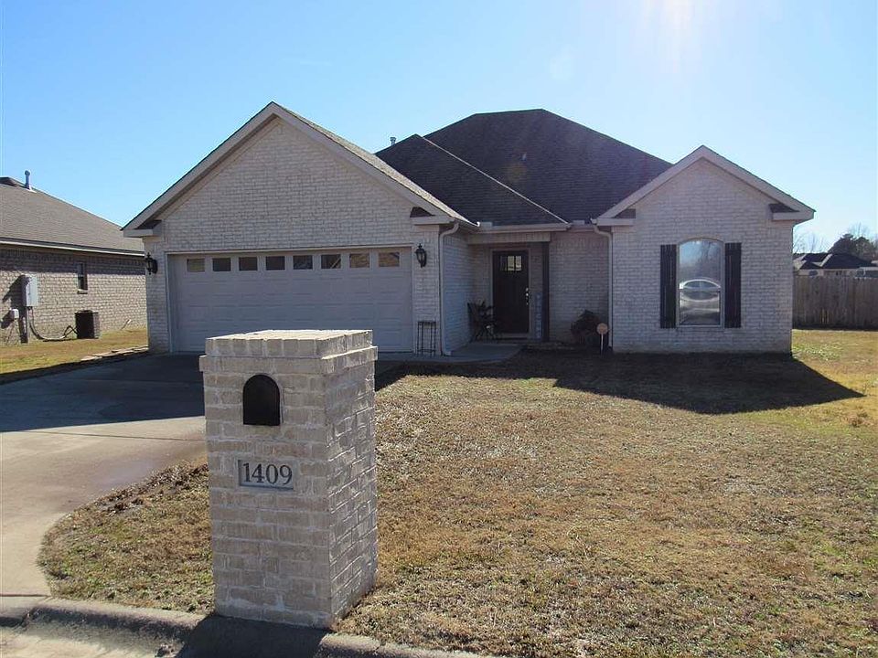 1st image of 1409 Puritan Dr