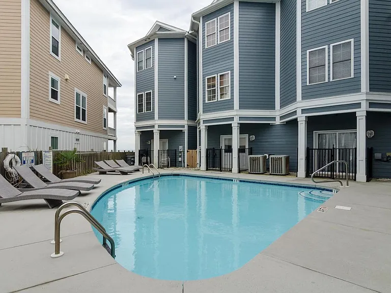 202 Fort Fisher Blvd N #A-4 — Photo 33