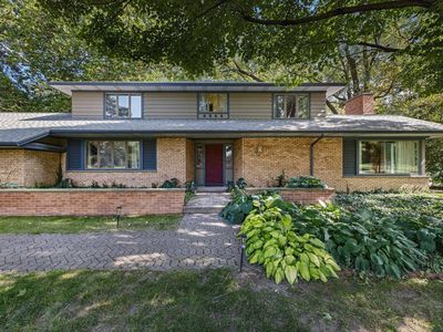 1315 W Saint Andrews Rd, Midland, MI, 48640