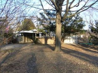 1S101 Buttercup Ln, Villa Park, IL