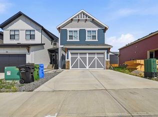 147 W Magnolia Path SE, Calgary, AB T3M3X6
