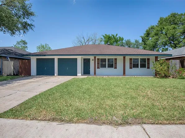 742 E Dartmouth Ln, Deer Park, TX 77536