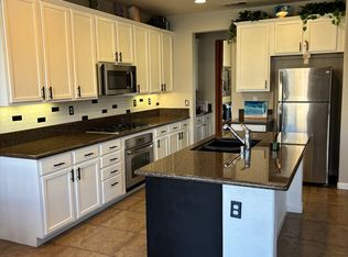 2730 Paint Dr, Auburn, CA 95603