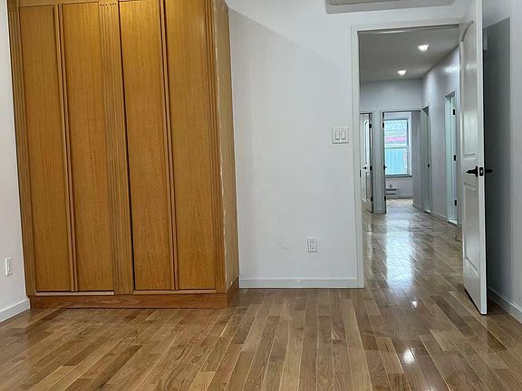2nd image of 1639 E 15th St #2