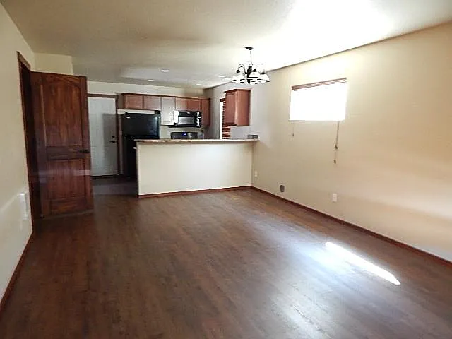 2834 N 14th Pl — Photo 3