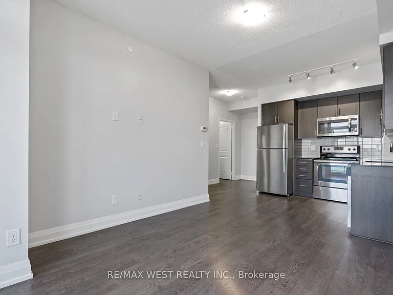 3600 Highway 7 Rd #1504 — Photo 14