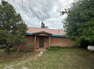 51 Chamisa Rd, Pecos, NM 87552