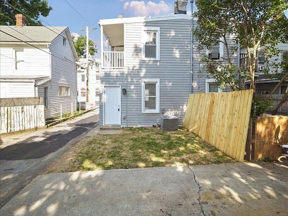 4th image of 310 N Locust St
