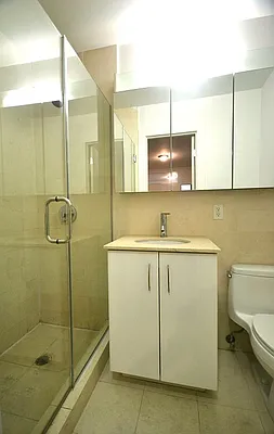 Rented by Bold New York | media 27