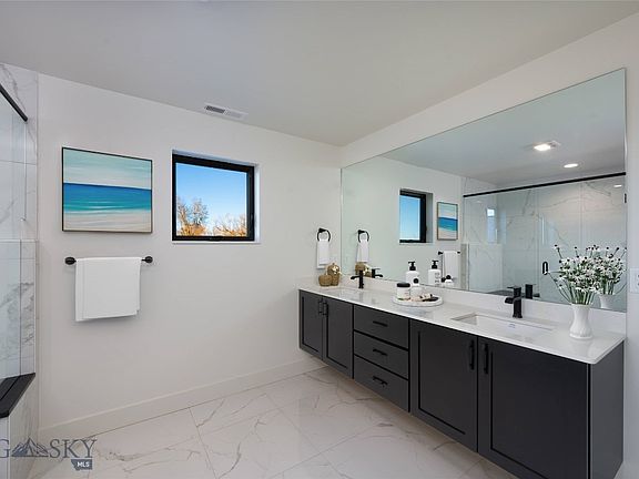 4th image of 72 Hilgard Peak Ct