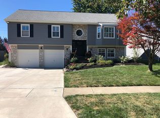 490 Carriage Dr, Plain City, OH 43064