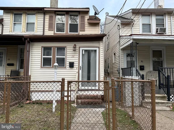 28 Park Ln, Hamilton, NJ 08609