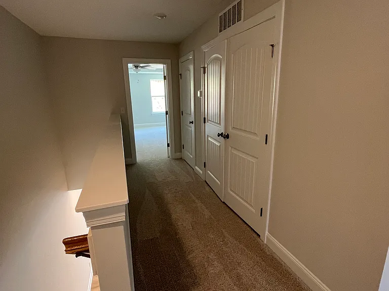 1011 Culloden Cir — Photo 8