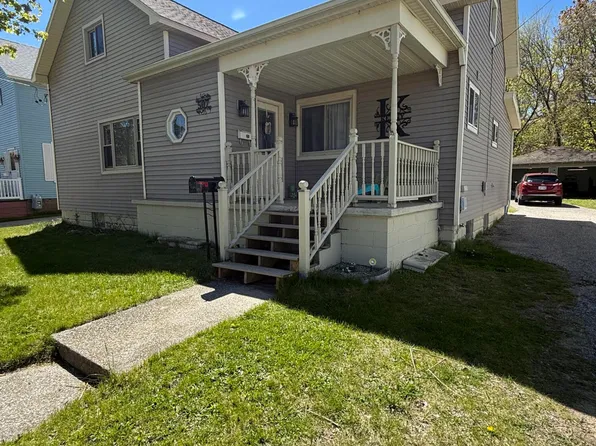 507 1st St, Manistee, MI 49660
