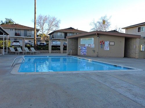 5th image of 12148 Wintergreen Dr Unit 4
