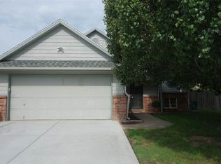 2737 N Battin St, Wichita, KS 67220