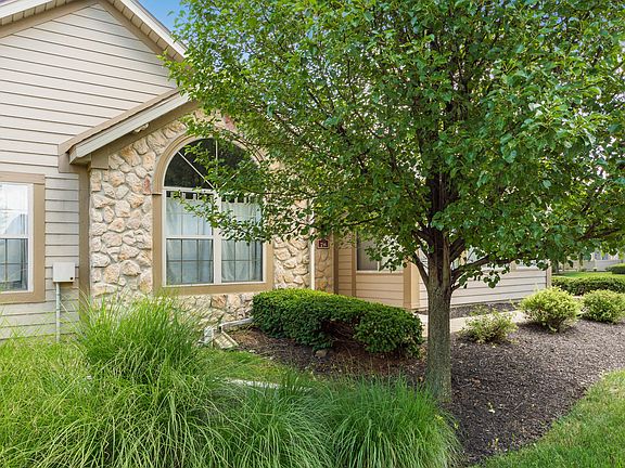 3rd image of 78 Shadymere Ln