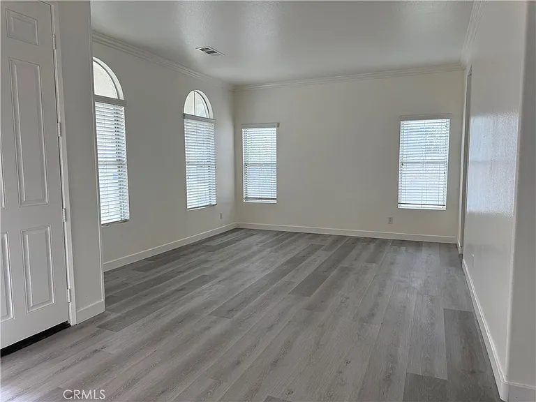 7475 Rock Creek Ct — Photo 9