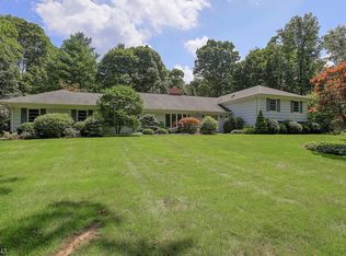 67 Tower Mountain Dr, Bernardsville, NJ 07924
