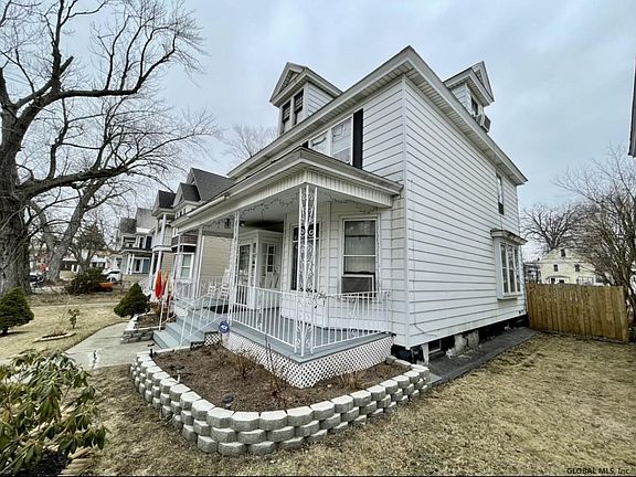 3rd image of 1160 Glenwood Blvd