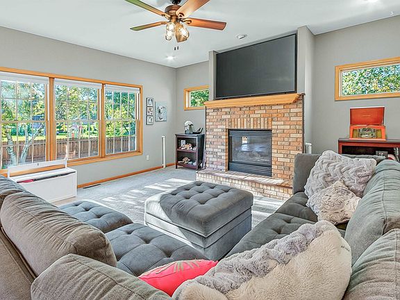 5th image of 7201 Countrywood Ln