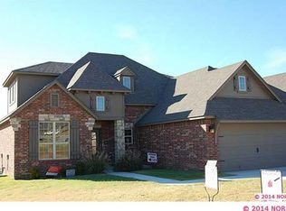 2808 N Lions Dr, Broken Arrow, OK 74012