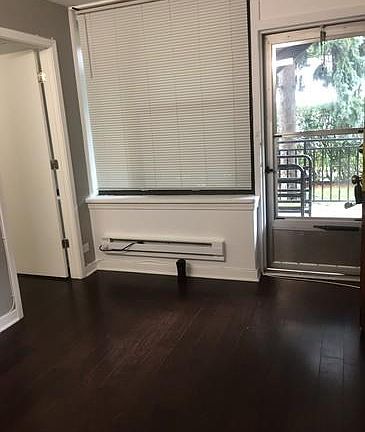 3rd image of 139 Ashland Ave APT 102