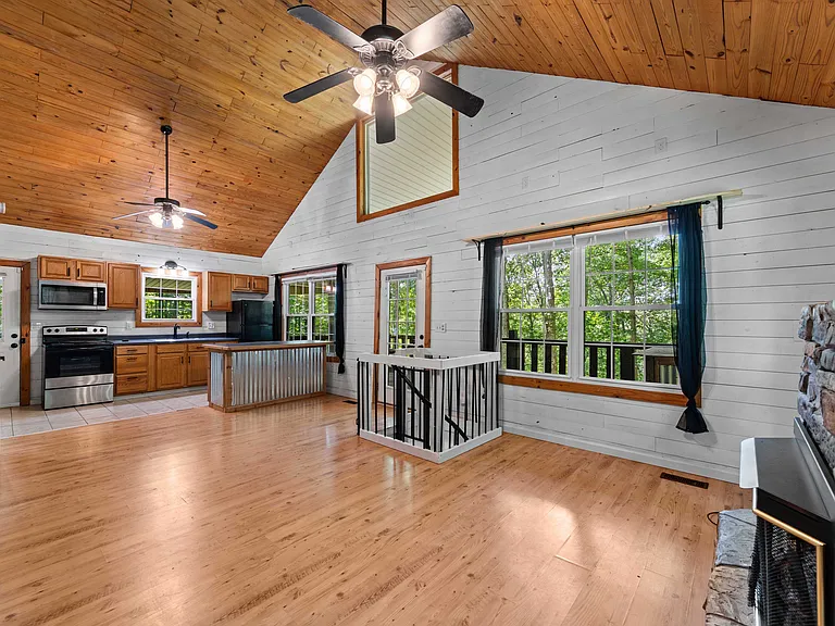 598 Hiwassee View Dr — Photo 7