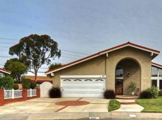 9801 Olympic Dr, Huntington Beach, CA 92646