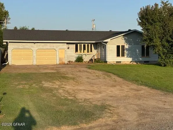 608 Pacific Ave, Thompson, ND 58278
