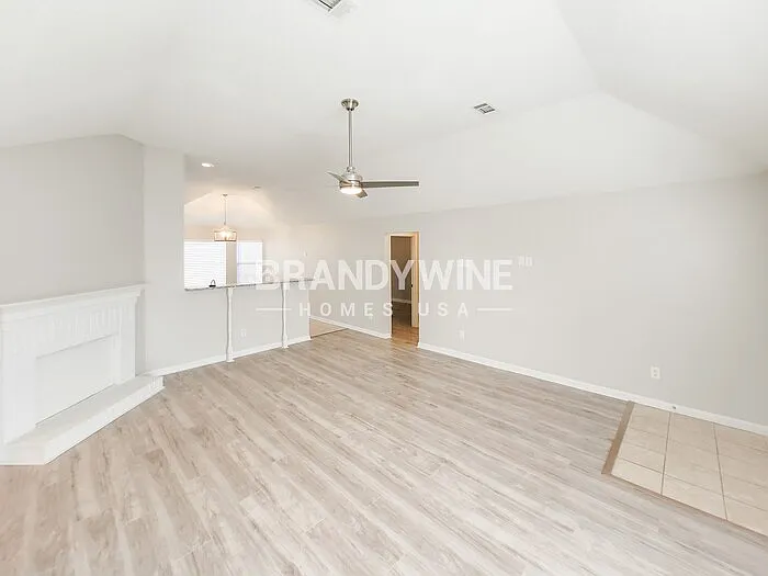 4890 Phipps Dr — Photo 5