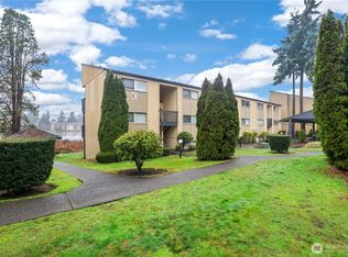 Liberty Lake Condominiums, Federal Way, WA 98003