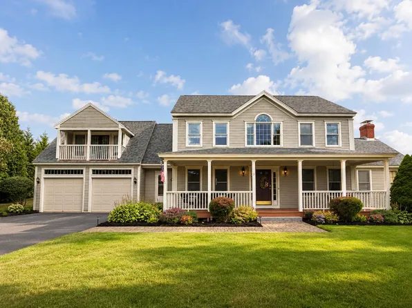3 Carnoustie Drive, Falmouth, ME 04105