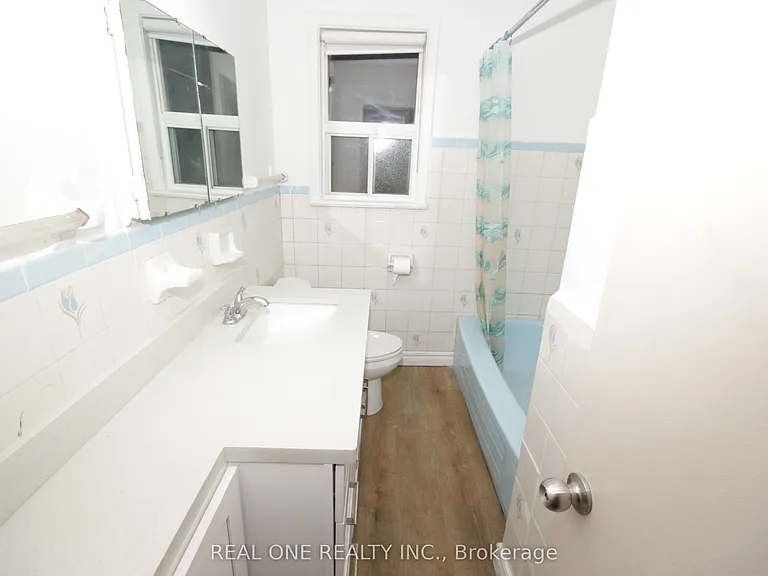 157 Shropshire Dr — Photo 14