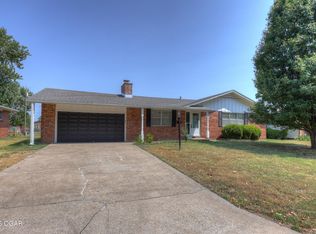 2813 Massachusetts Ave, Joplin, MO 64804