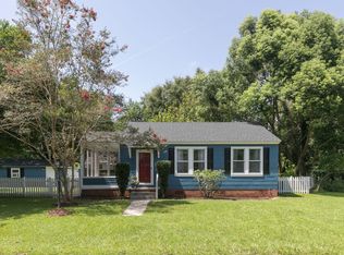 1210 Forest Dr, Hanahan, SC 29410