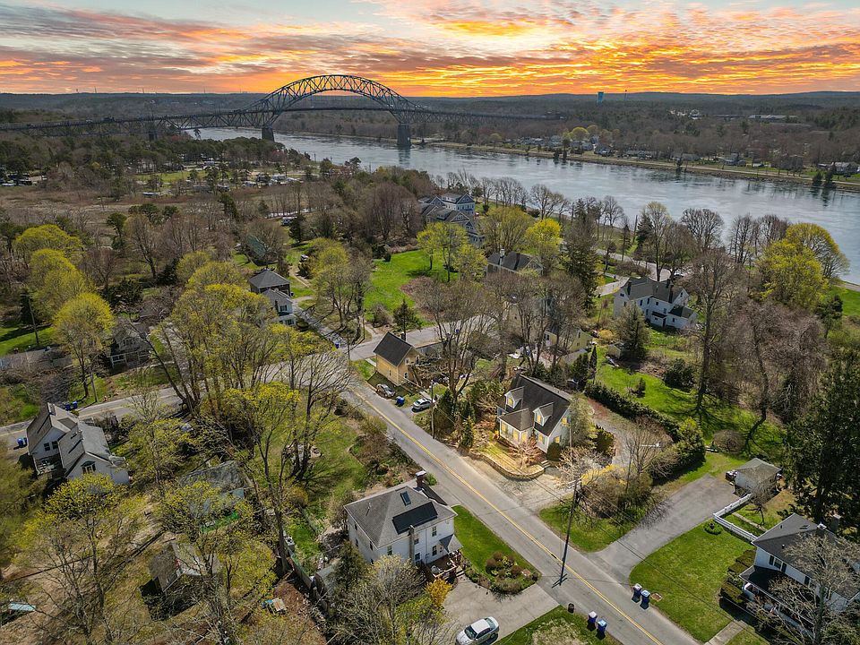 1st image of 32 Everett Road