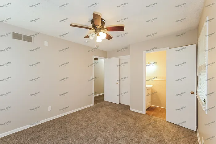 4221 S Union Ave — Photo 9