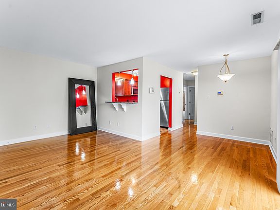 4th image of 4473 B St SE APT 304