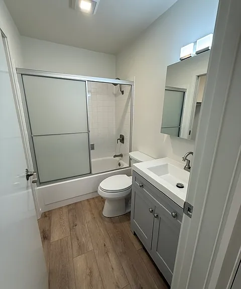 934 Peninsula Ave #308 — Photo 7