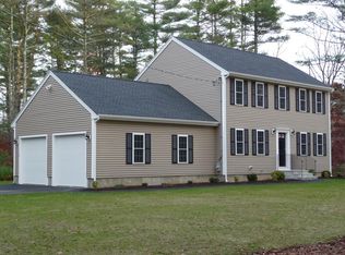 6 Purchase St, Carver, MA 02330