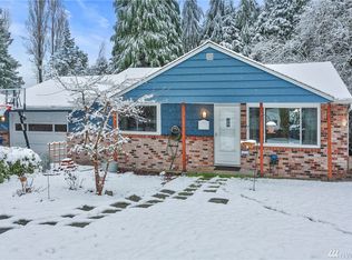 5702 239th St SW, Mountlake Terrace, WA 98043