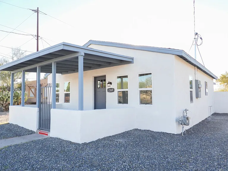 2639 N Fontana Ave — Photo 5