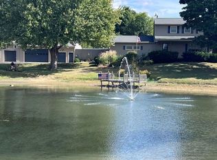 14579 N 900 East Rd, Bloomington, IL 61705