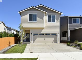 3989 SW Duniway Ln, Gresham, OR 97080