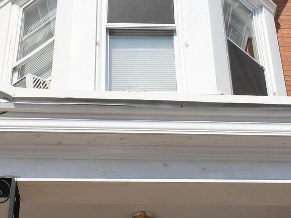 3rd image of 4224 N Fairhill St