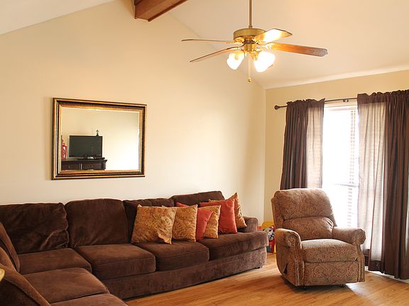 2nd image of 167 Summerwood Dr