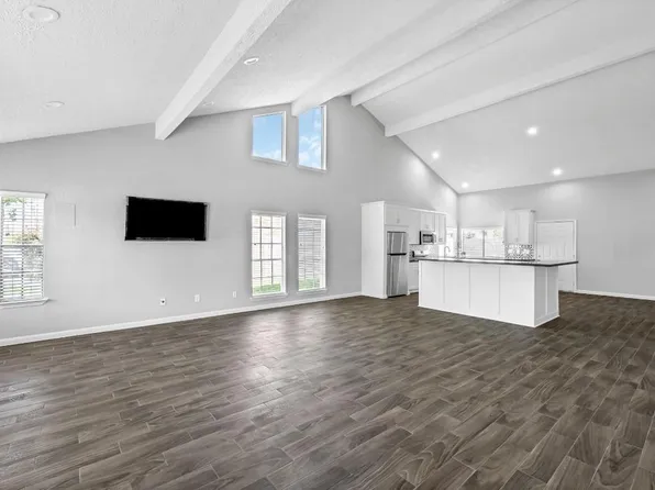 8619 Pottinger Dr, Houston, TX 77083