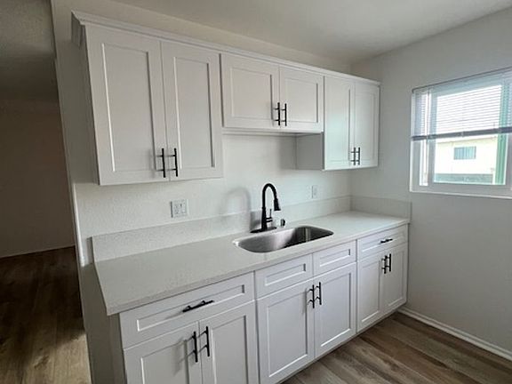 5th image of 1648 W 218th St #218-9