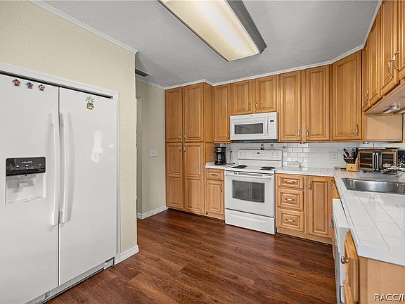 5th image of 7930 E Derby Oaks Dr